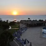 Hotel Helios Bay And 3*