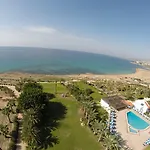Helios Bay And Hotel 3*
