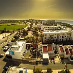 Hotel Helios Bay And Klorakas