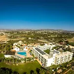 Helios Bay And 3*