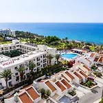 Helios Bay And 3* Hlóraka