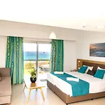 Helios Bay And 3*