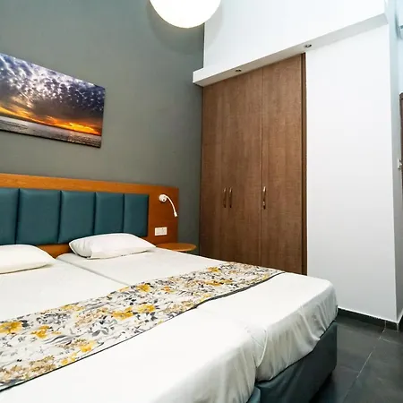 Helios Bay And Hotell
