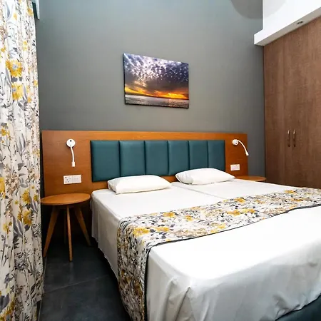 Hotell Helios Bay And Klorakas