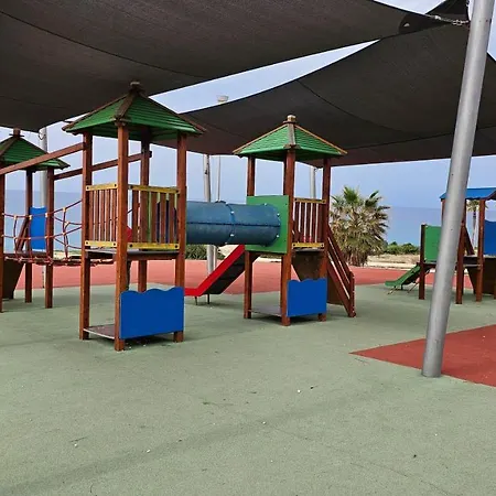 호텔 Helios Bay And 3*