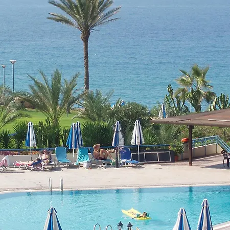 Helios Bay And Klorakas