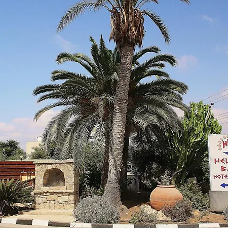 מלון Helios Bay And