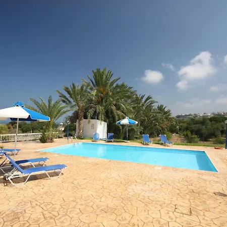 호텔 Helios Bay And 3*