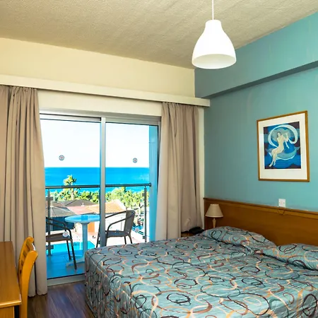 Helios Bay And Szálloda 3*