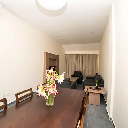 Otel Helios Bay And Klorakas