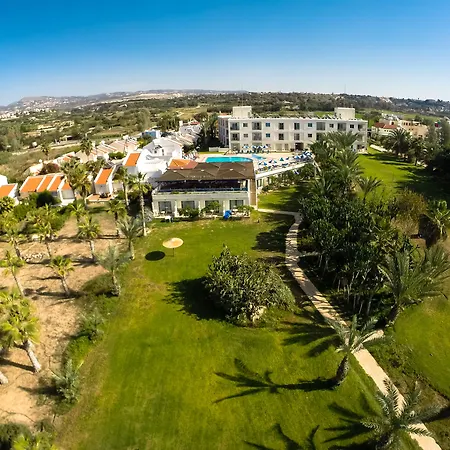 Helios Bay And 3*