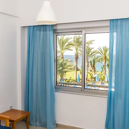 Helios Bay And Hotel 3*