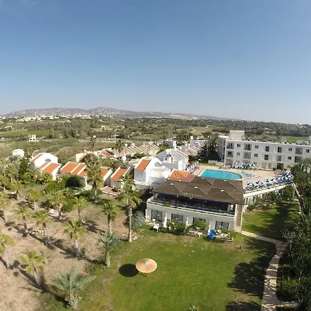 Helios Bay And Klorakas