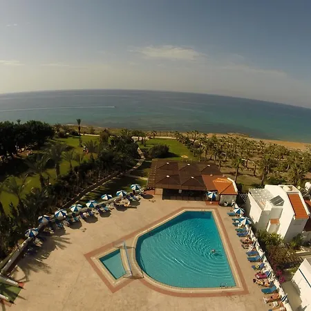 호텔 Helios Bay And 3*