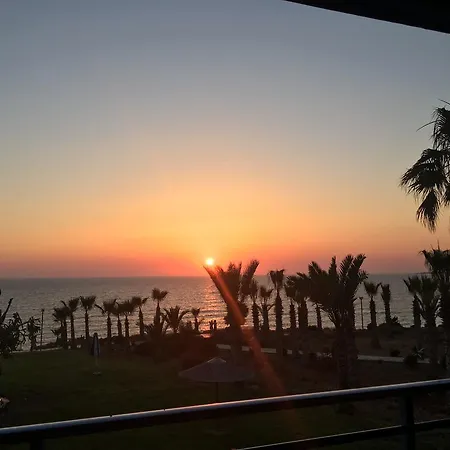 מלון Helios Bay And Klorakas