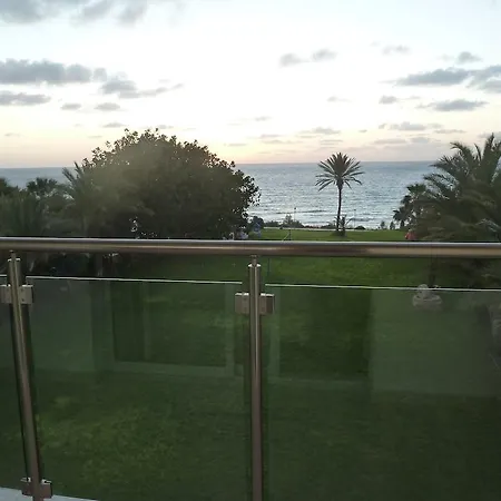 Helios Bay And 3*