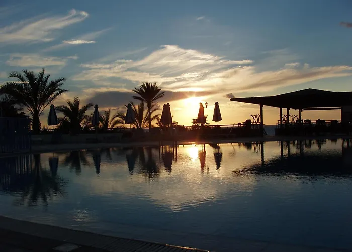 Hotel Helios Bay And 3*