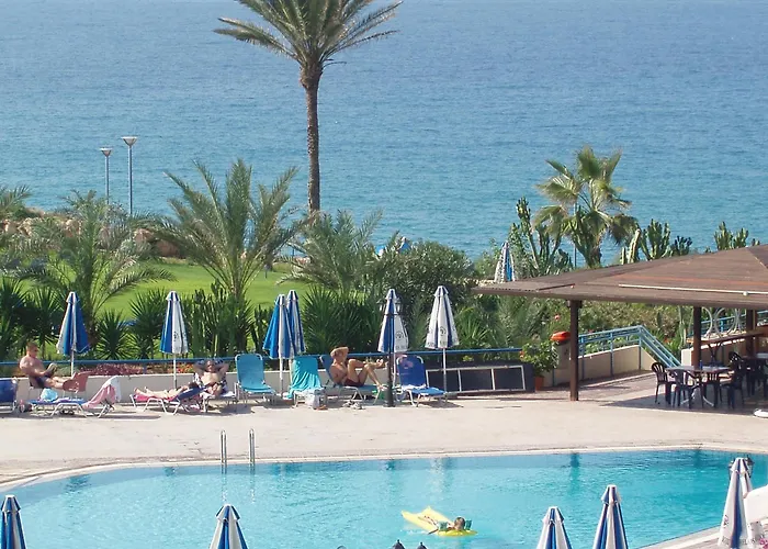 Helios Bay And Klorakas